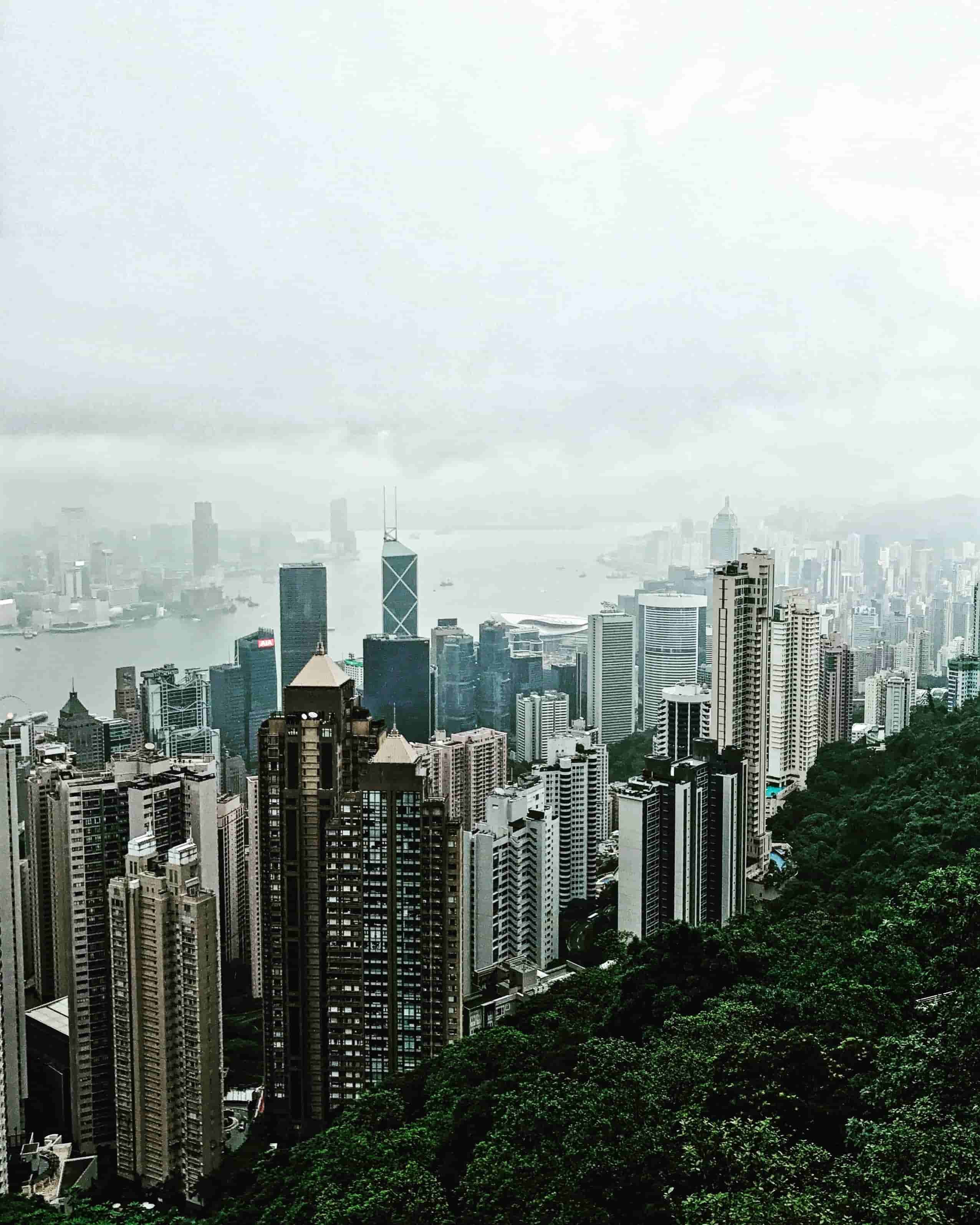 《英雄杀》制胜秘诀：洞悉角色、智用卡牌团队协作赢天下！